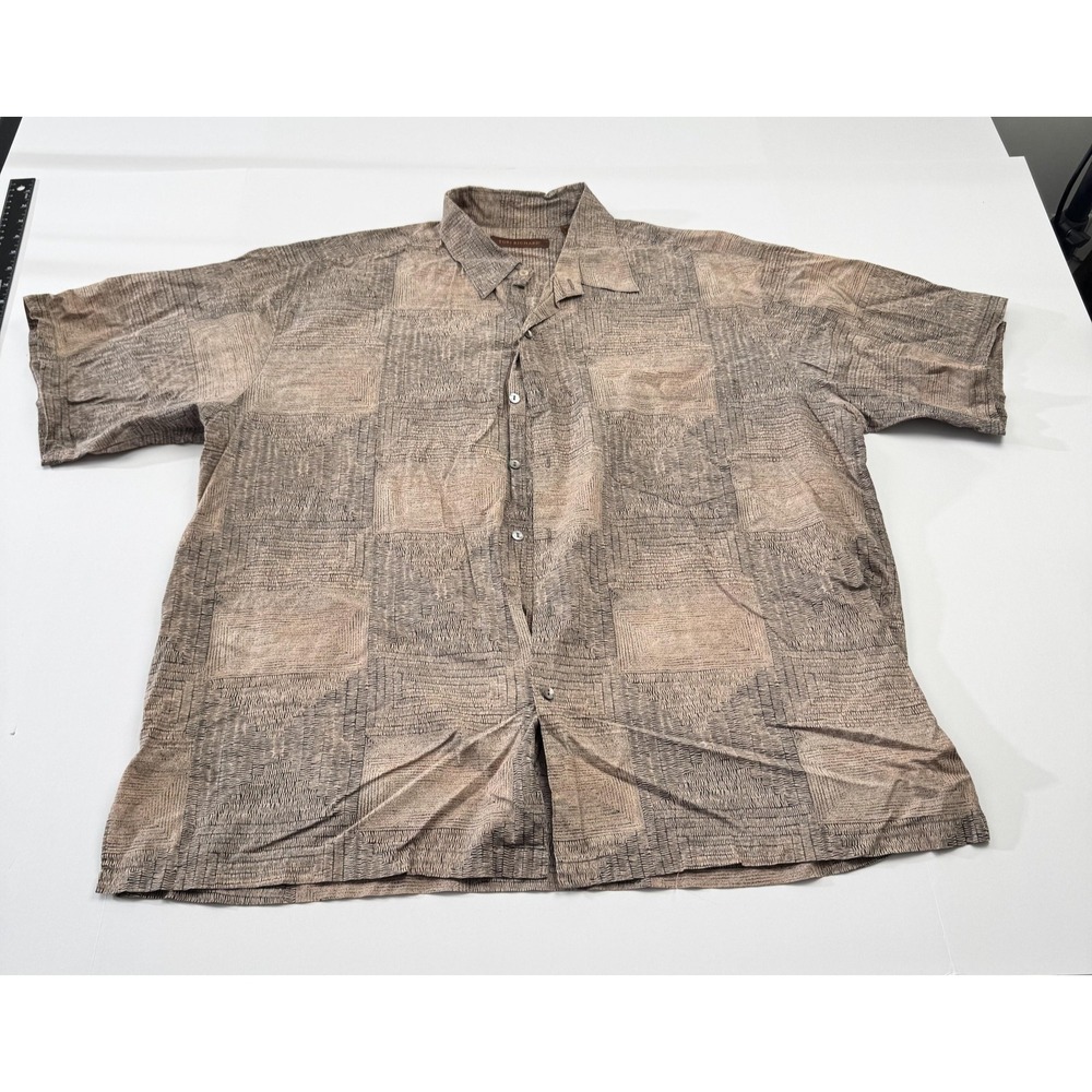 Tori Richard Shirt Mens XL Beige Brown Button Up 100% Cotton Geometric Pattern